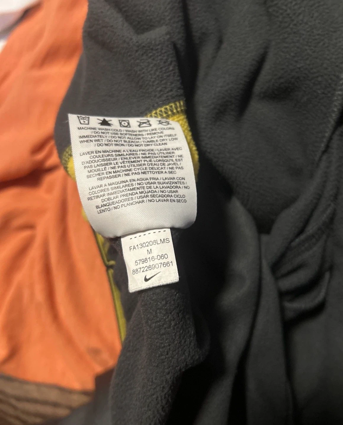 Nike Livestrong Track Pants Size M - photo 3