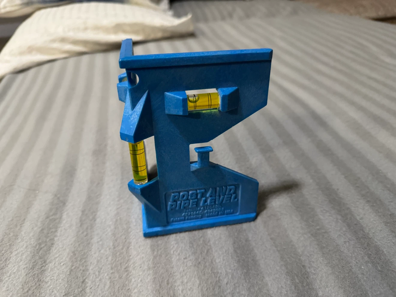 ROB-O-STAND Pipe Level Blue