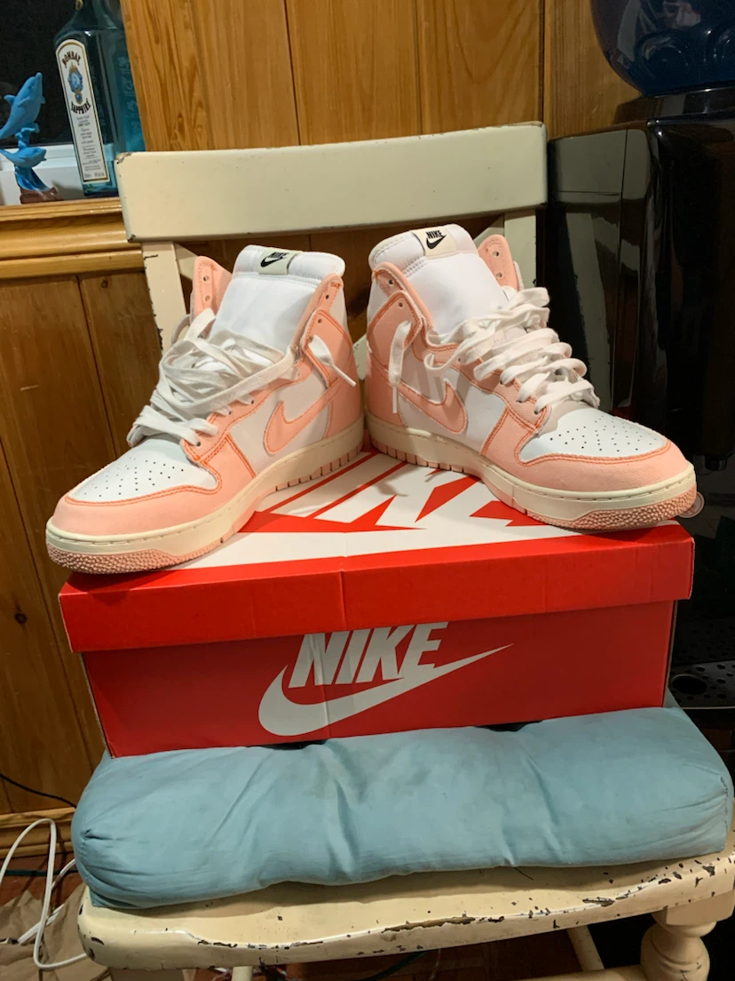Nike Dunk High SE (W) - Sail/Light Coral - photo 2