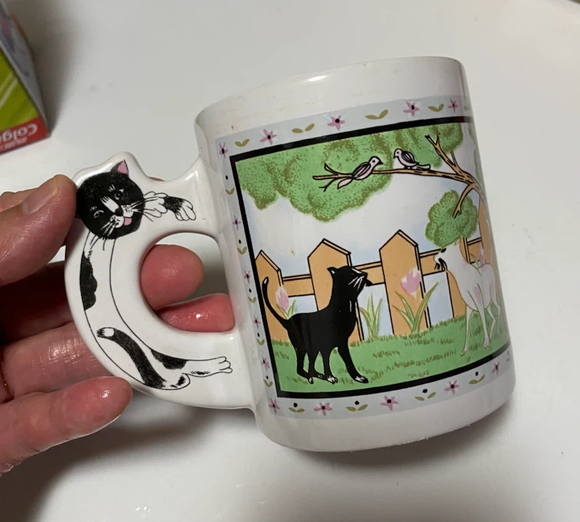 Fine Ceramic Catty Mug - photo 2
