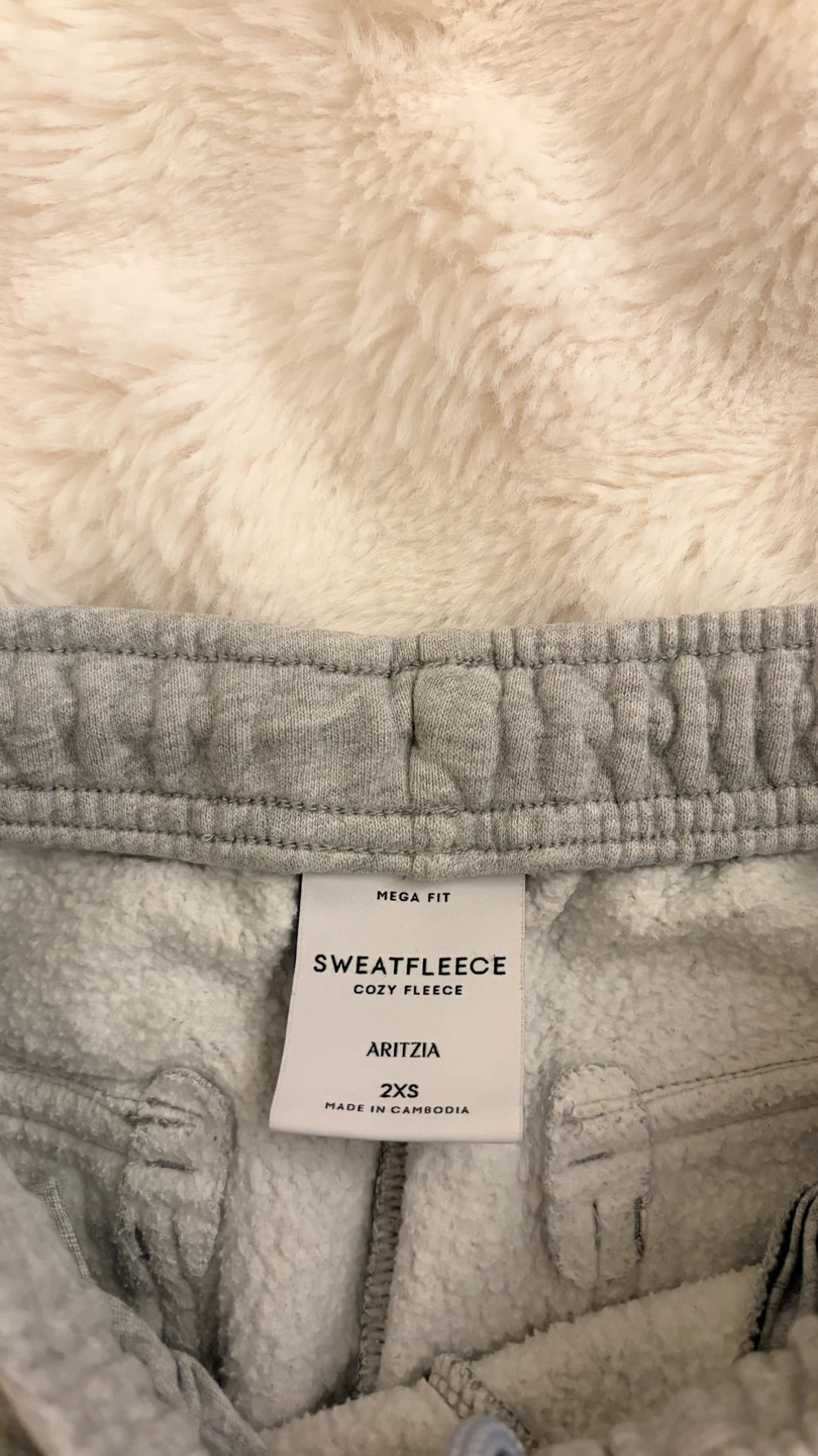 Aritzia Sweatfleece Cozy Fleece Mega Fit Pants - photo 2