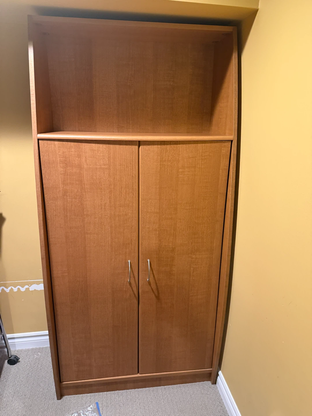 Wooden Storage Cabinet/Bookshelf
