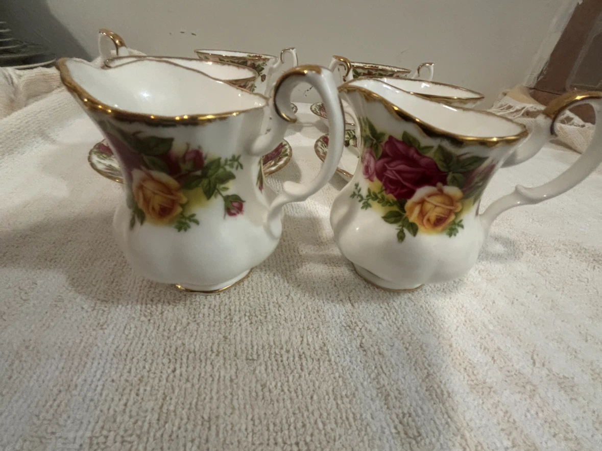 Royal Albert Old Country Roses Tea Cups & Saucers Set - photo 2