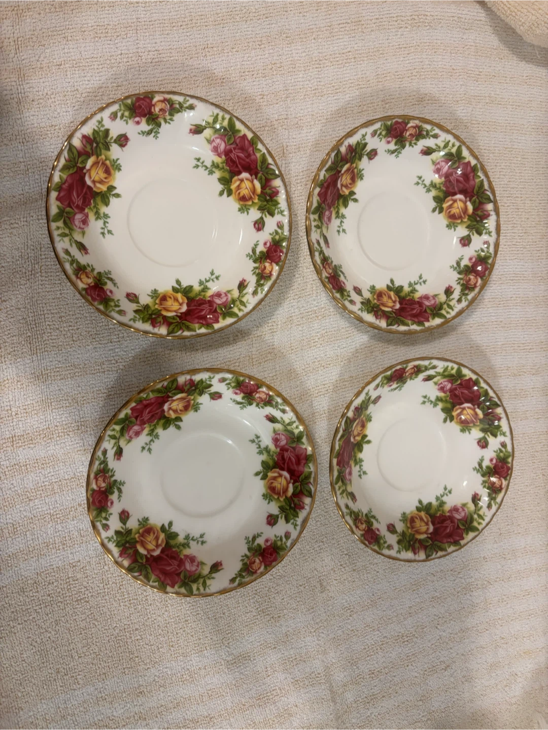 Royal Albert Old Country Roses Tea Cups & Saucers Set - photo 3