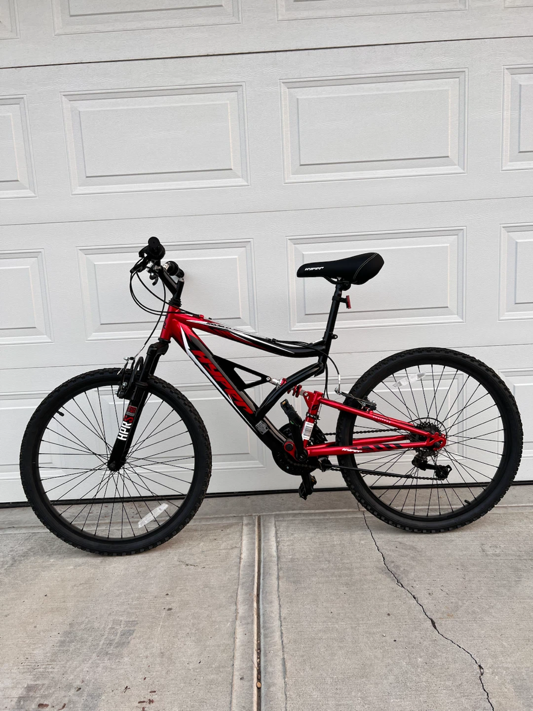 Hyper Bicycle 24 Shocker Mountain Bike