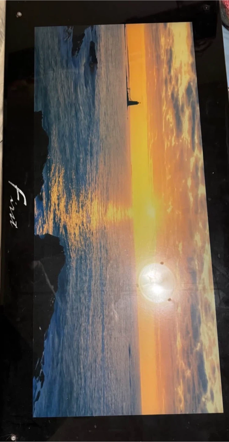 Audio sunset picture frame