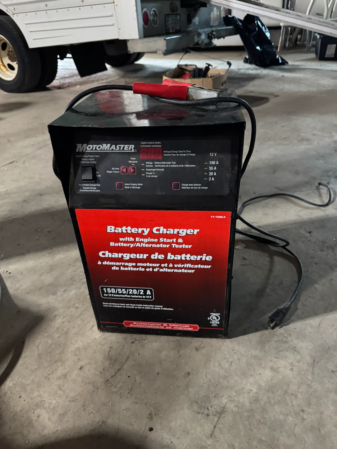 MotoMaster 12V Battery Charger with Engine Start
