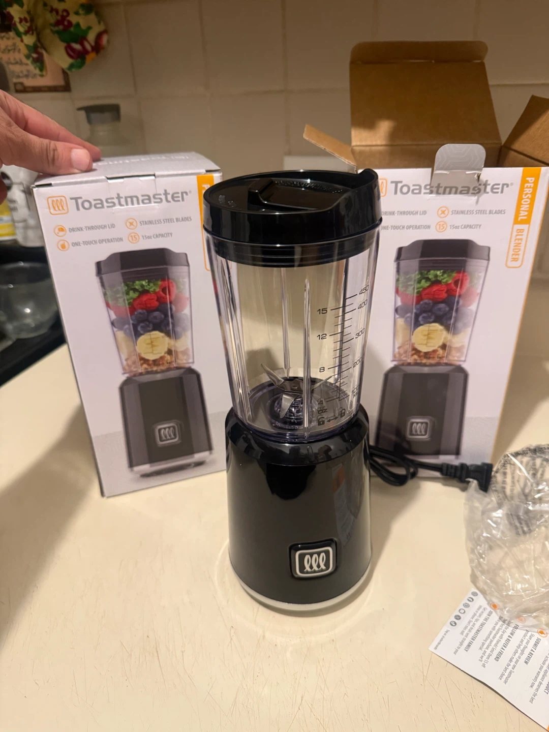 Toastmaster 15 Oz Personal Blender - photo 5