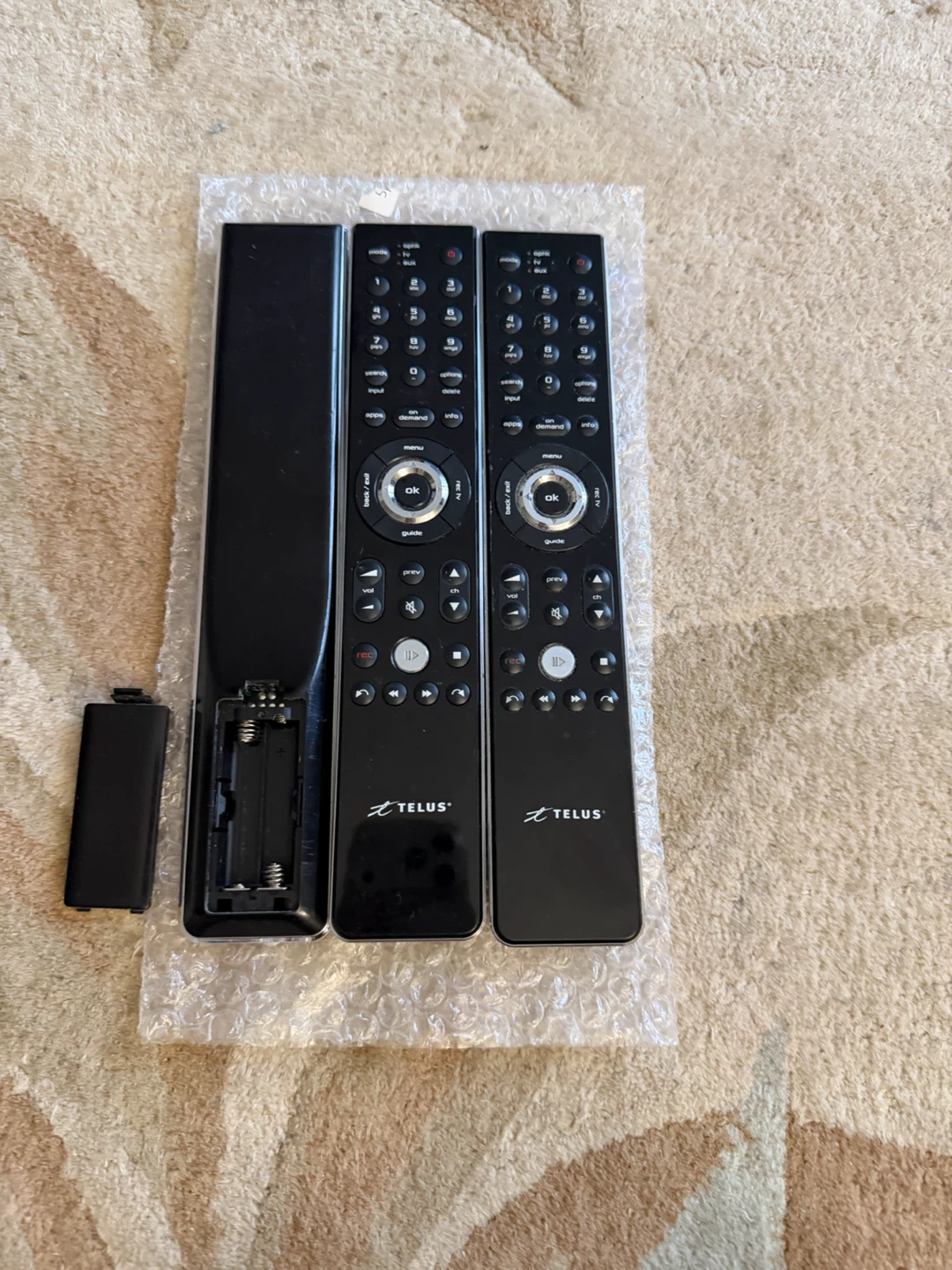 Telus Optik TV Slimline Remote Control D2