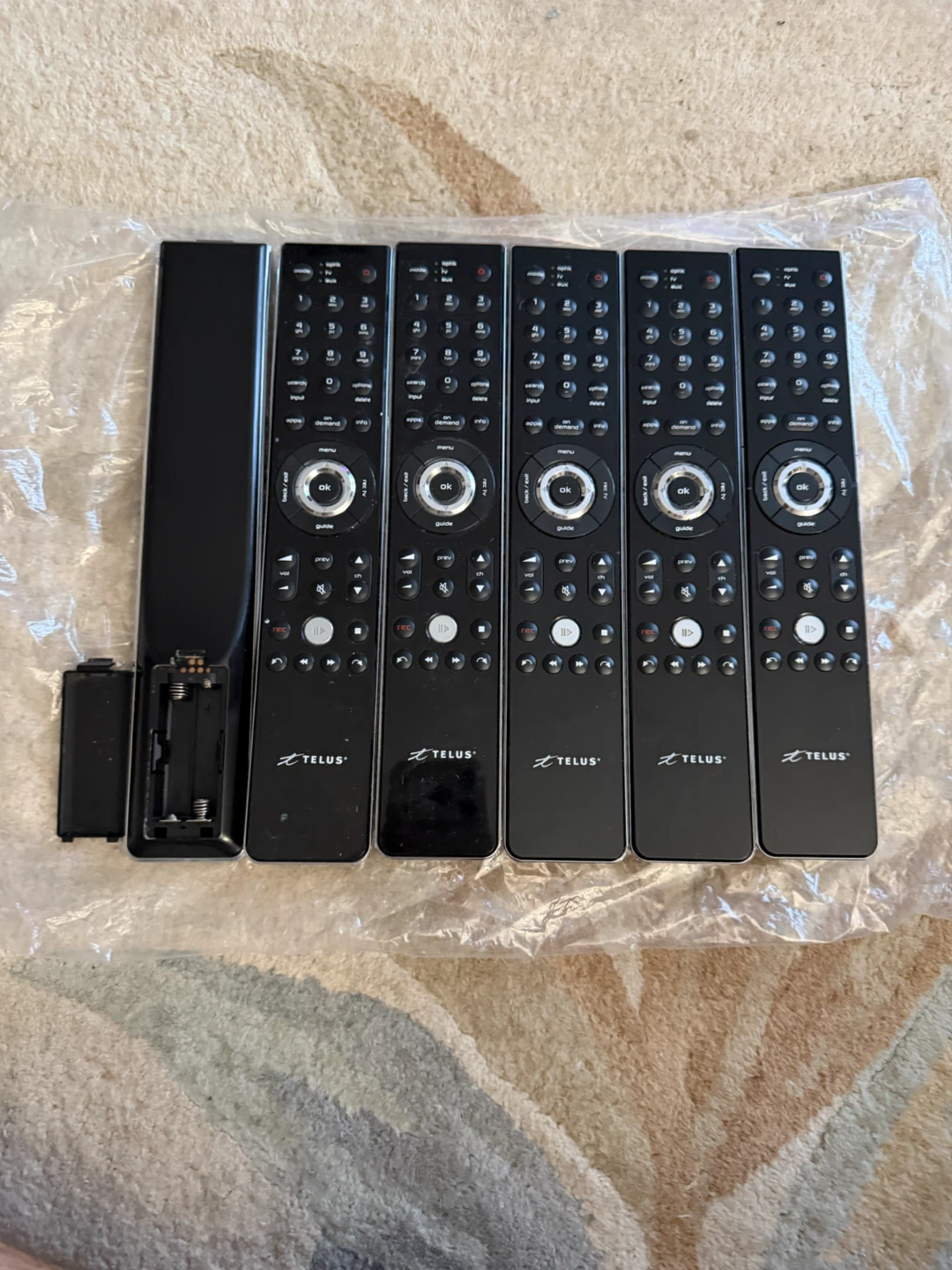 Telus Optik TV Slimline Remote Control C1