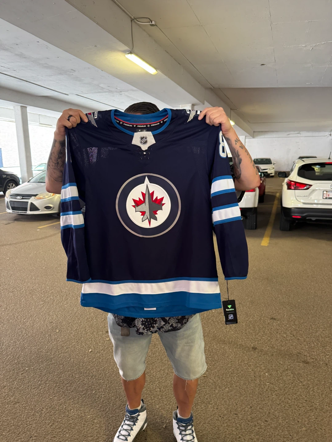 Winnipeg jets jersey