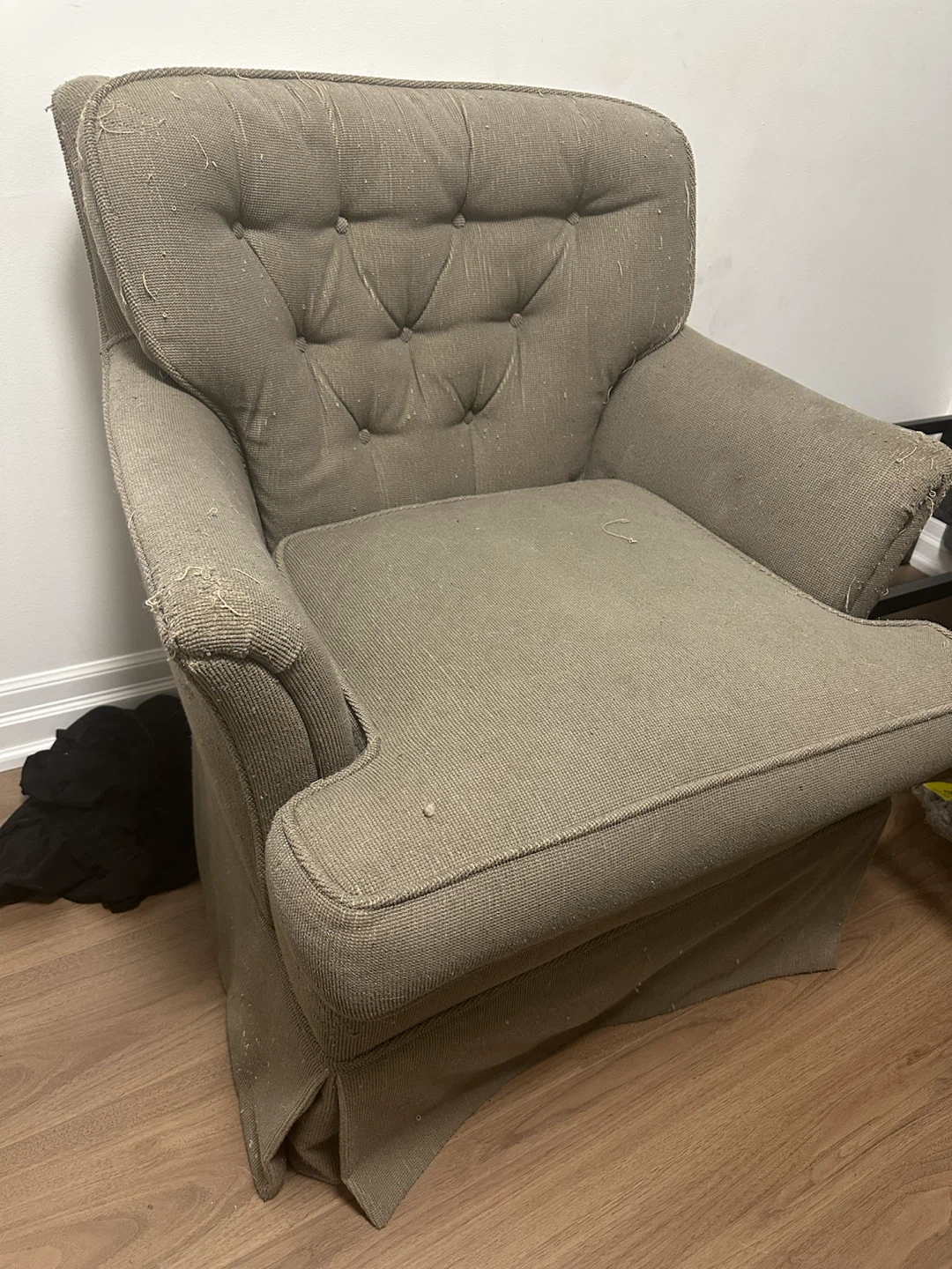 Tan Tufted Armchair