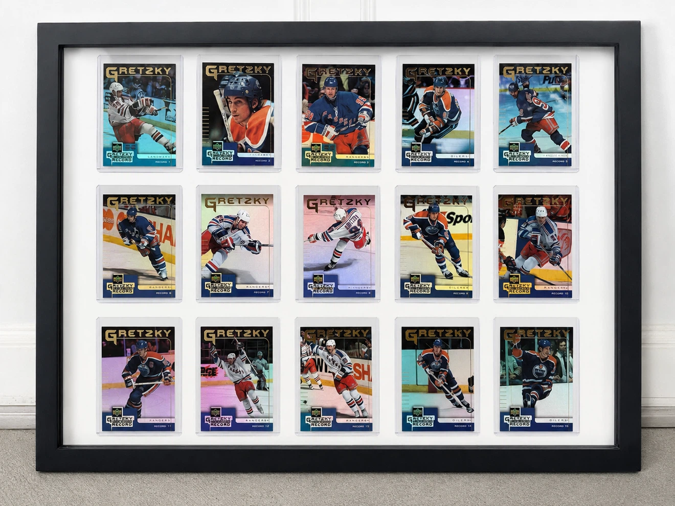 WAYNE GRETZKY COMPLETE COLLECTOR’S PACKAGE - $300 - photo 2