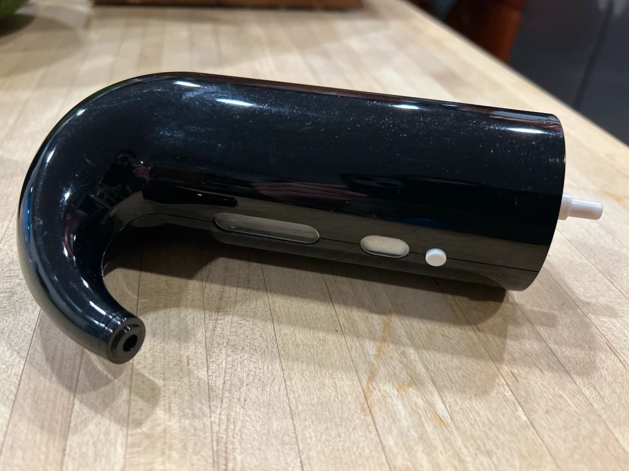 Smart Wine Aerator & Dispenser - photo 5