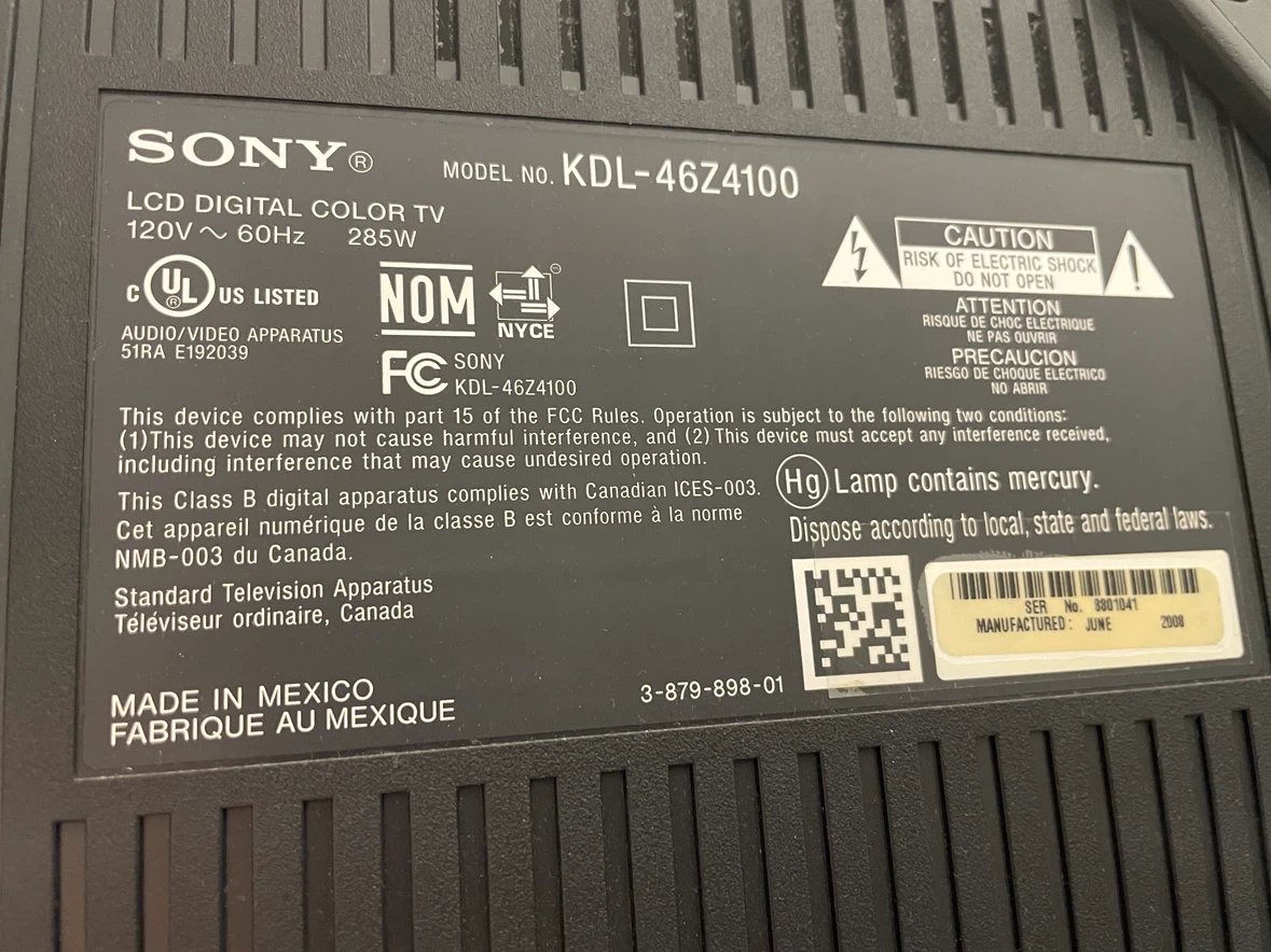 Sony Bravia 46" LCD HDTV - photo 2