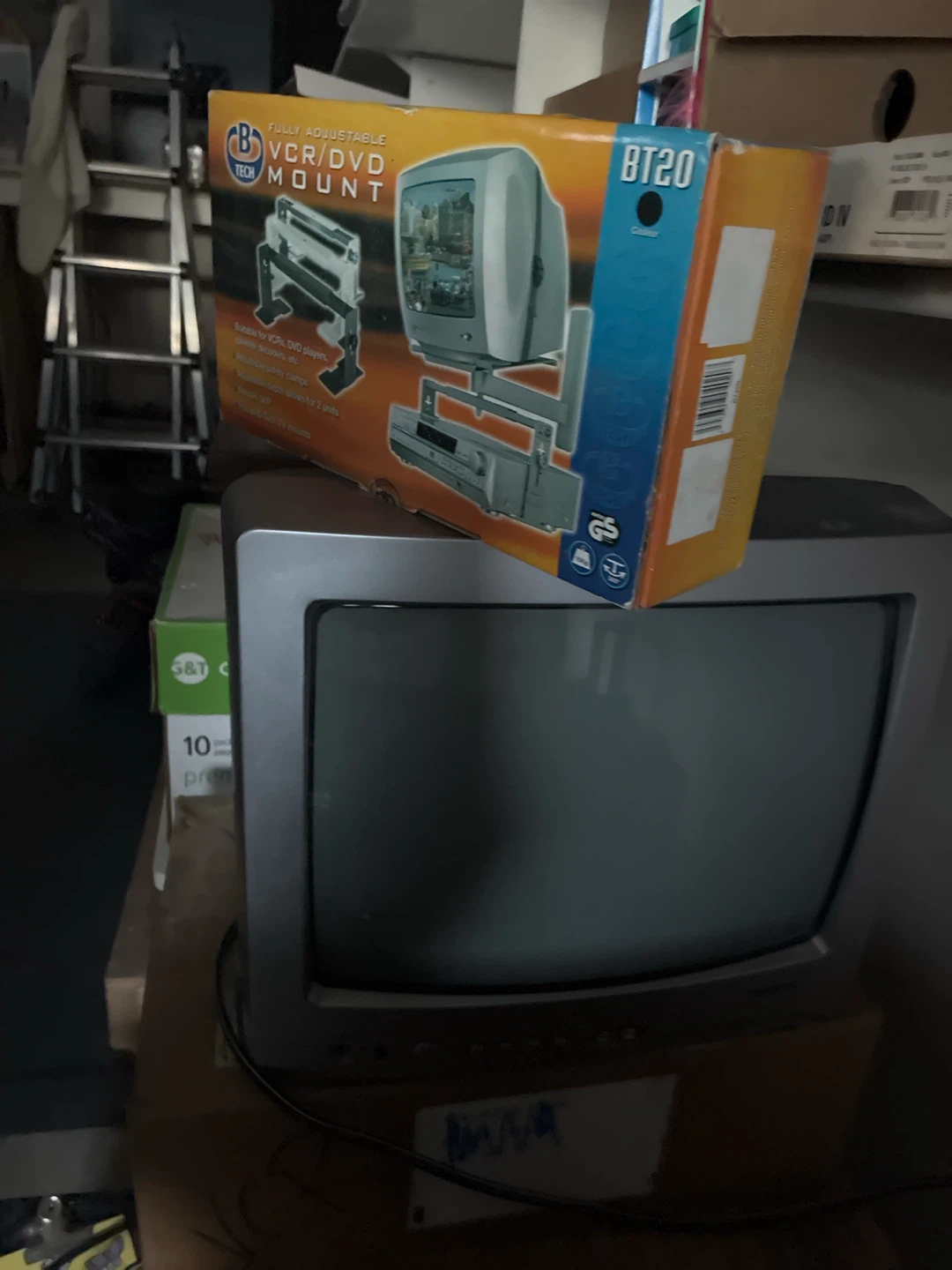 TV / VCR / DVD Mount - photo 2