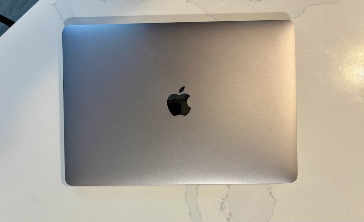 Good Condition 2017MacBook Pro 13inch 8GB + 256GB - photo 2
