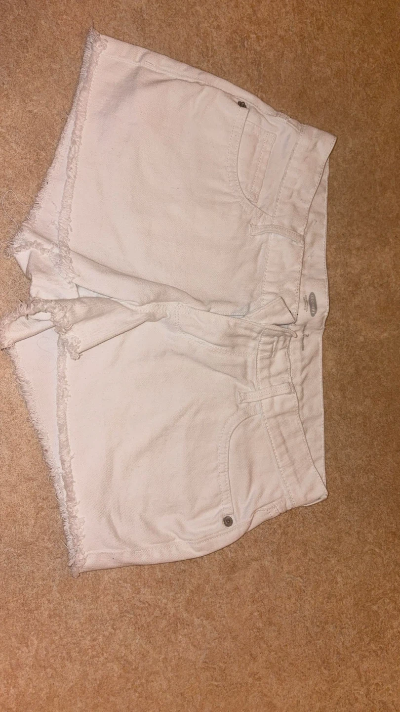 Old Navy White Denim Cutoff Shorts Size 2