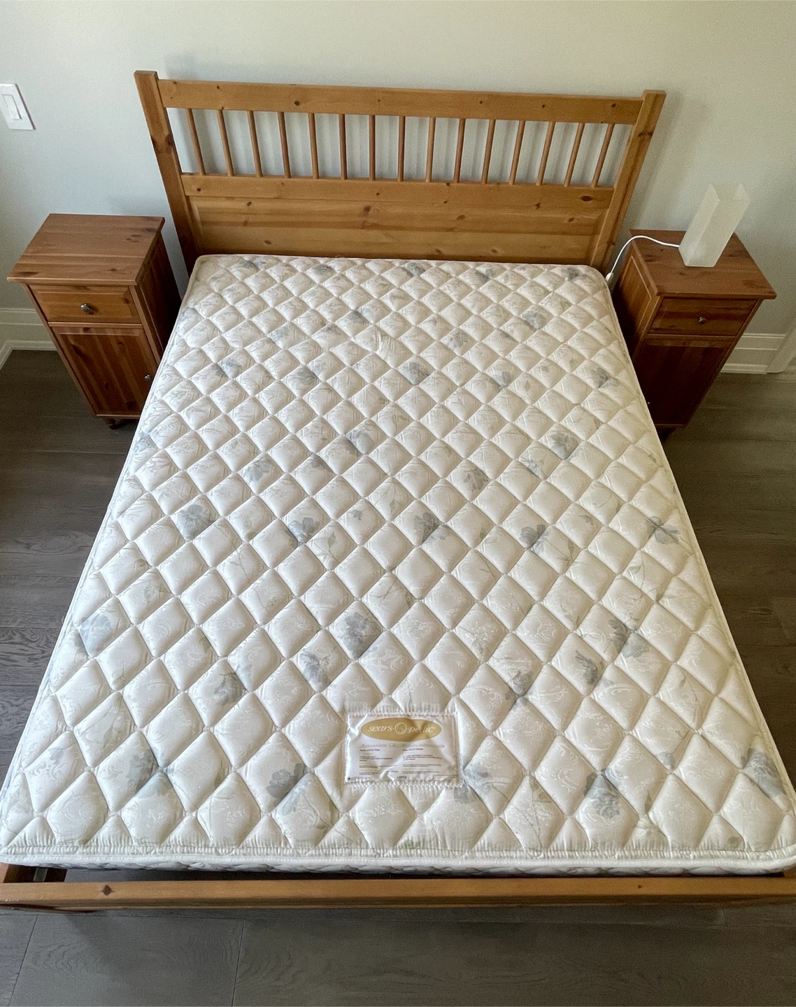 Wooden Pine Bedroom Set - Queen-size Bed and all