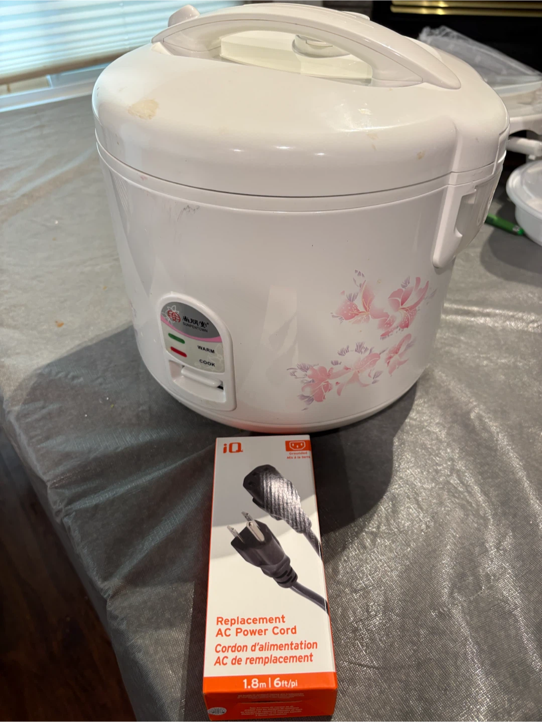 Rice Cooker with Brand New Power Cord