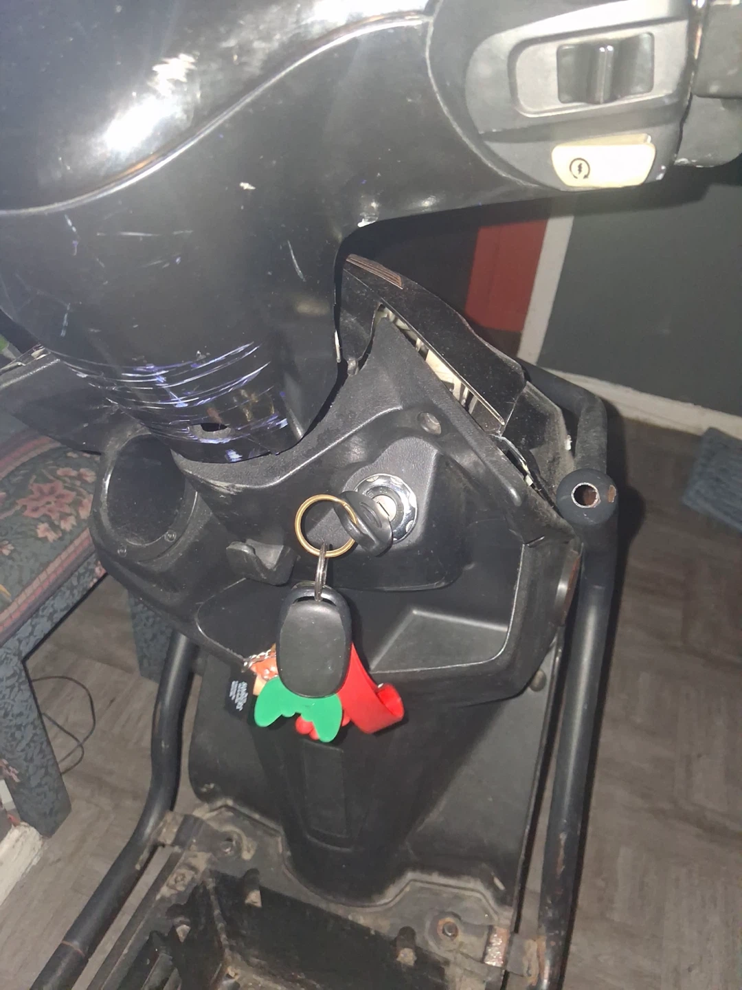 Electric moped - photo 3
