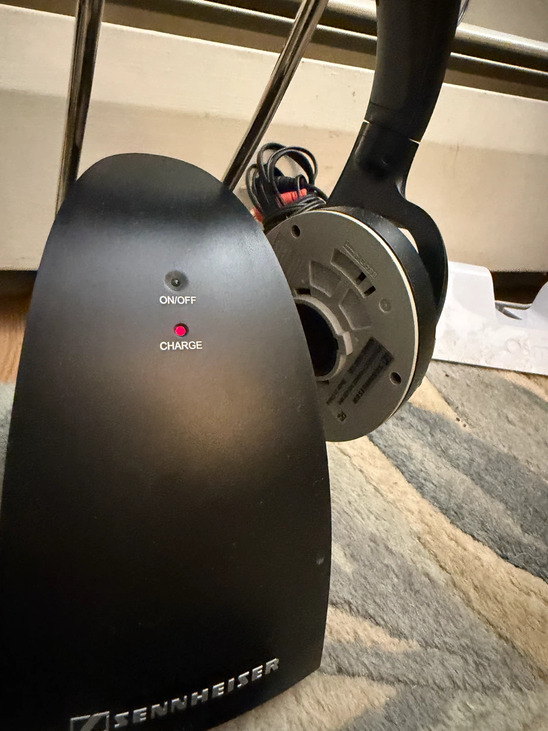 Sennheiser HDR 135 Wireless Headphones - photo 2