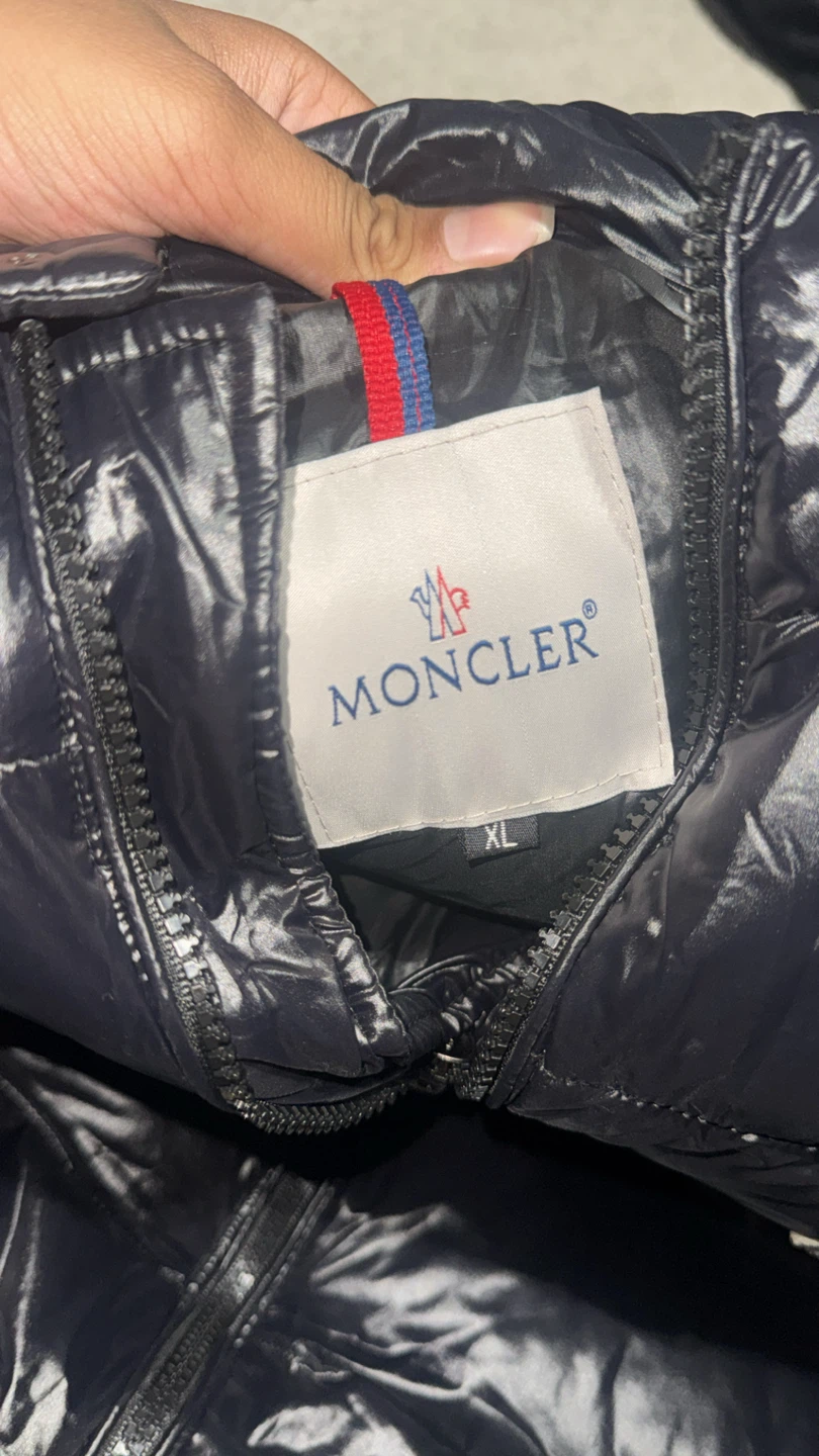 Moncler Black Puffer Vest with Hood - photo 3
