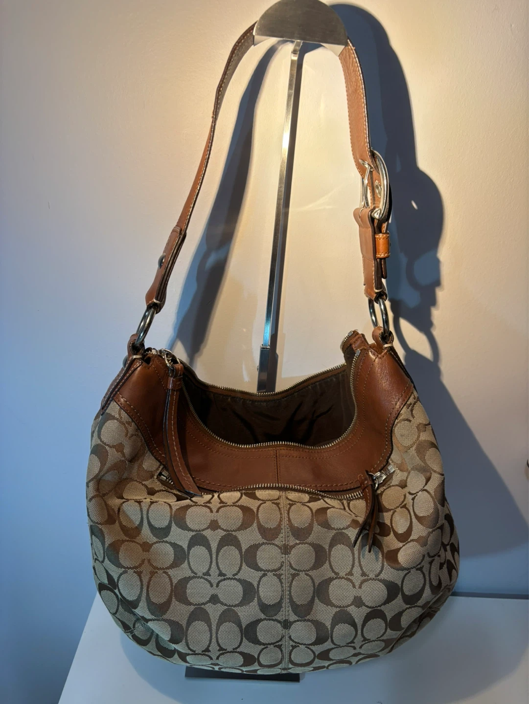 Coach Signature Hobo Bag - photo 2