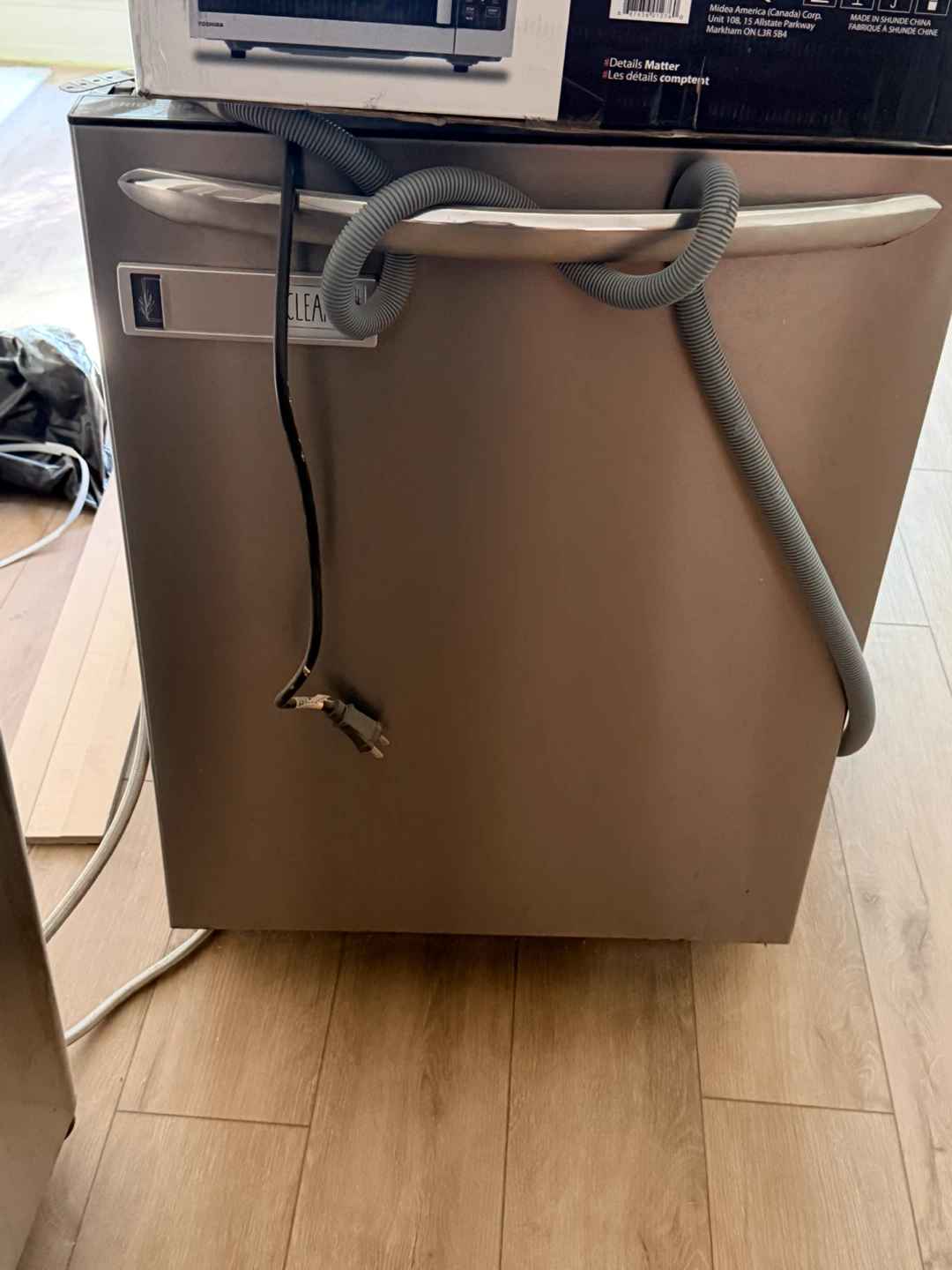 Free Refrigerator, Dishwasher, Washer Dryer and Cooking Range