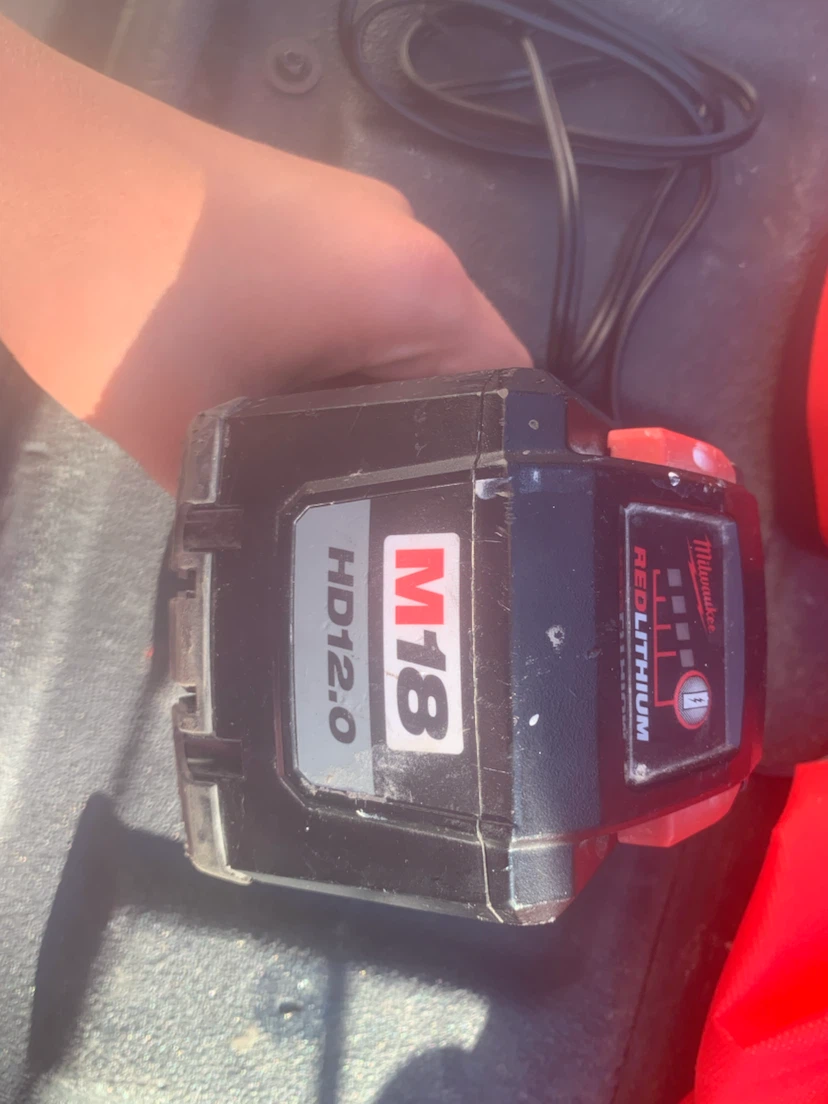 Milwaukee M18 REDLITHIUM HIGH OUTPUT HD12.0 Battery Pack - photo 2