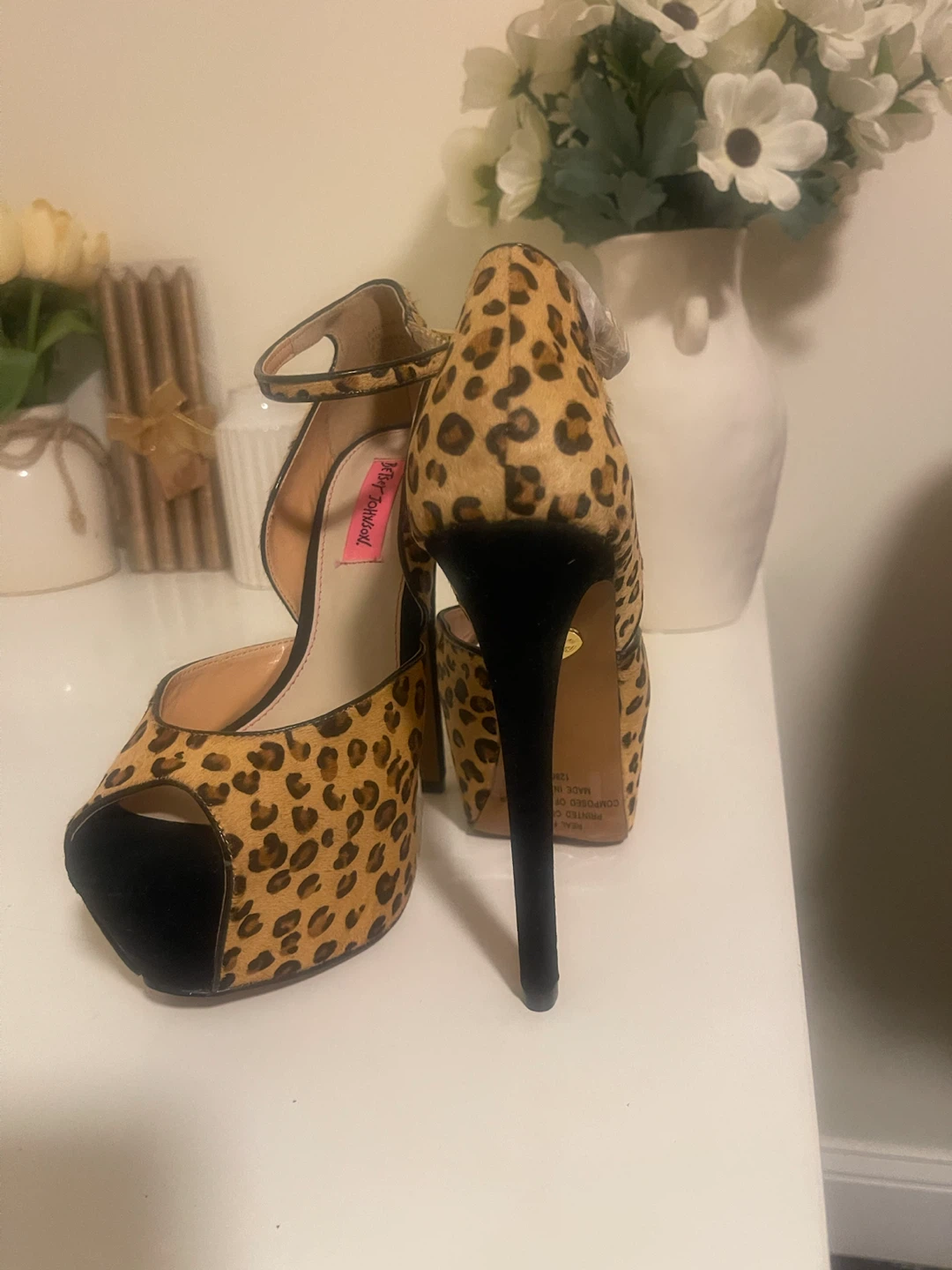 Betsey Johnson Leopard Print Heels - photo 4