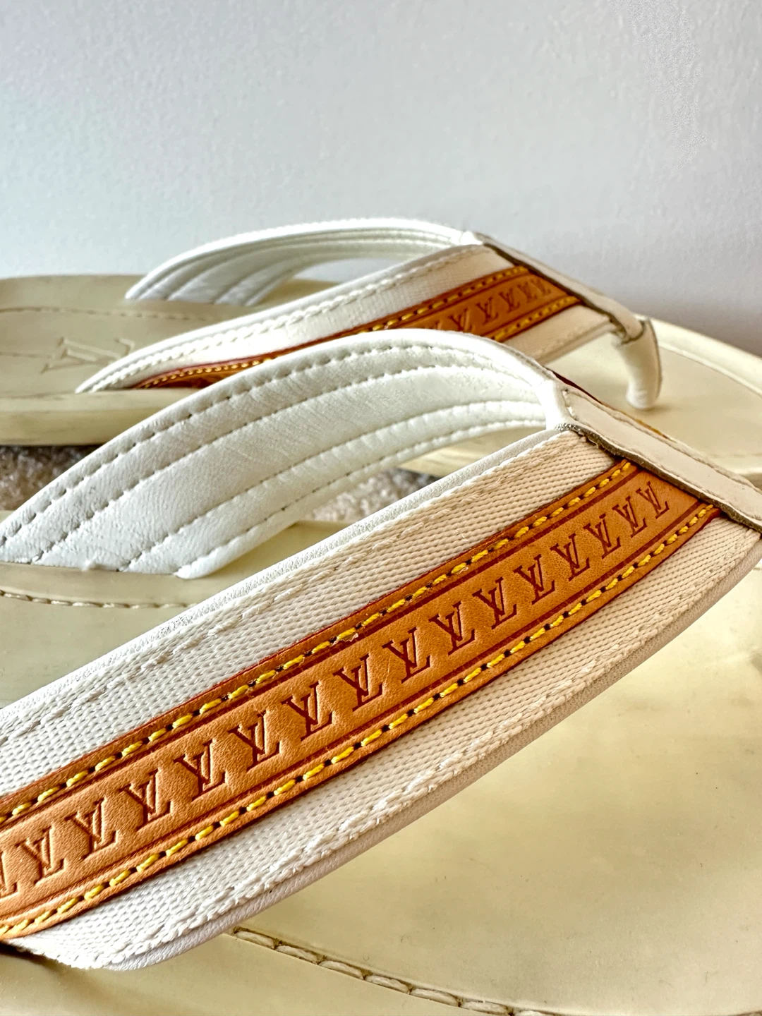 Louis Vuitton Men’s White Flip Flops - photo 3