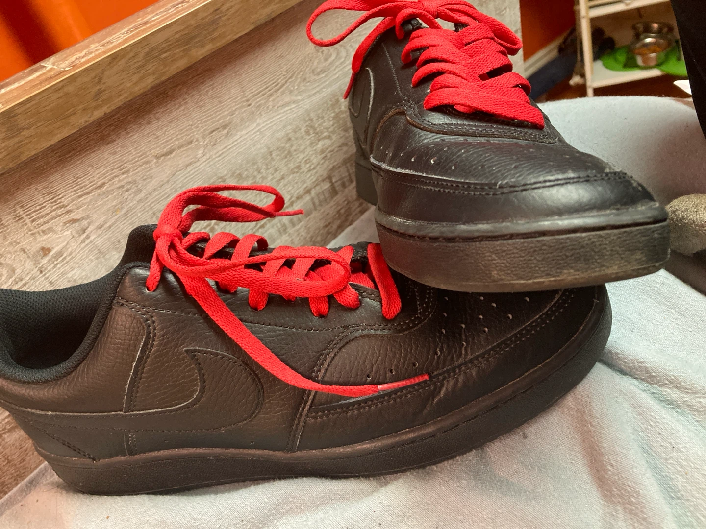 Nike Court Vision Low Men's Shoes Black with red laces - photo 2