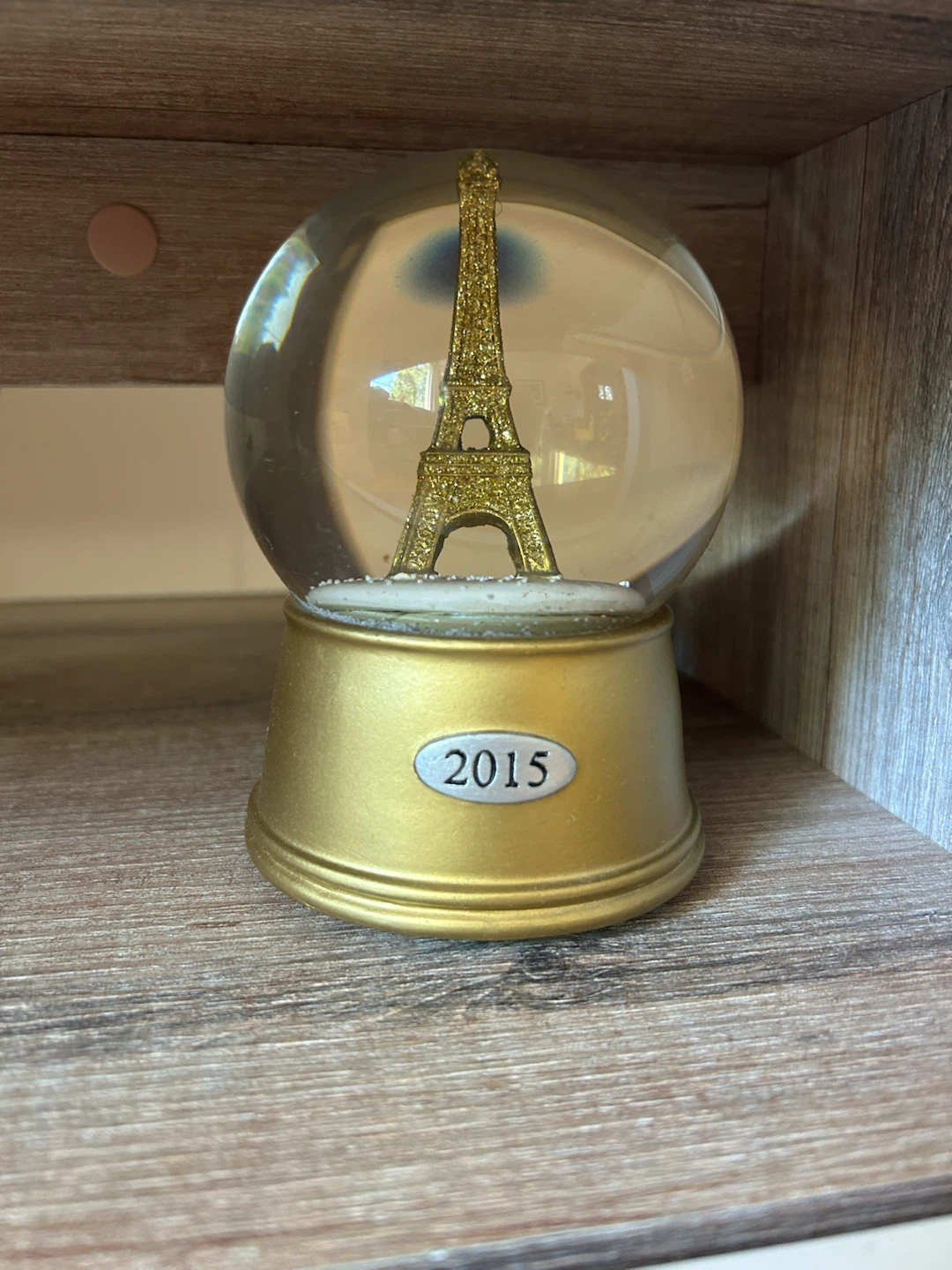 Eiffel Tower Snow Globe 2015