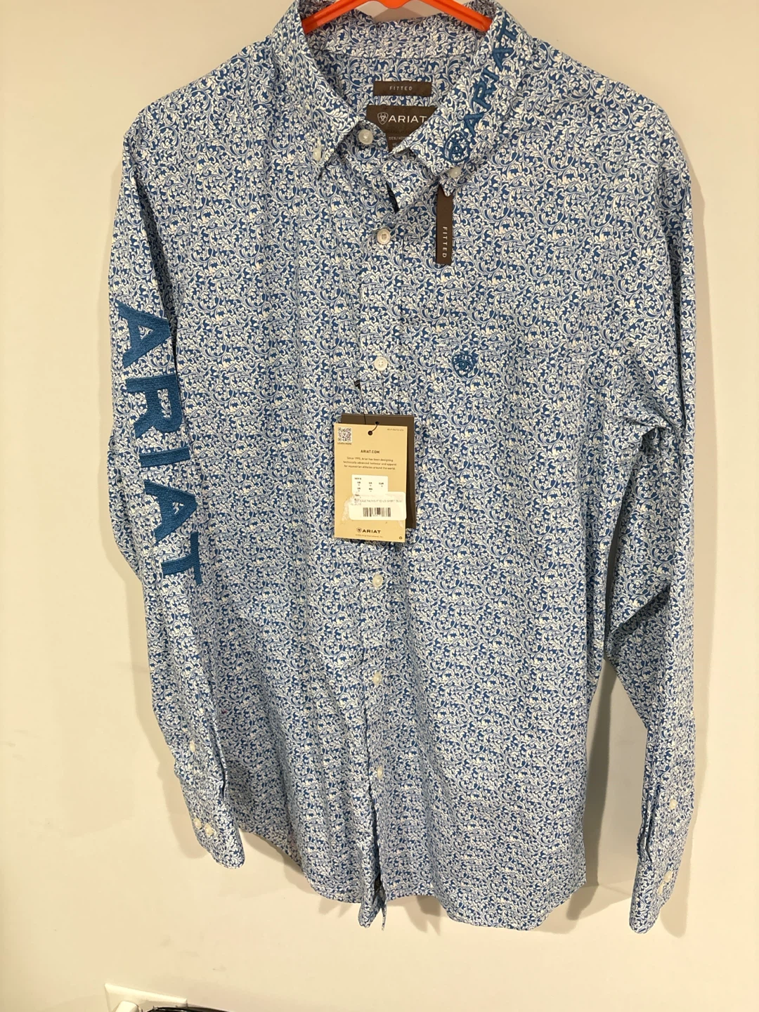 Ariat Men's Blue Floral Long Sleeve Button-Up Shirt Size Medium