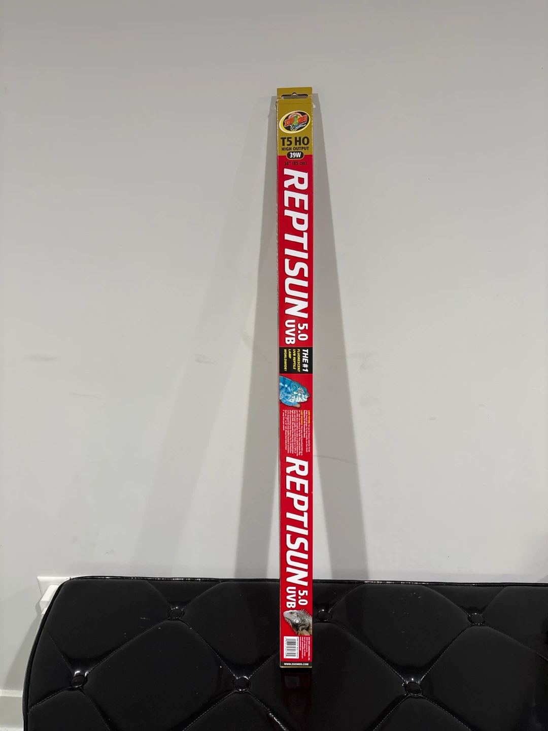Zoo Med ReptiSun 5.0 UVB T5 HO Fluorescent Bulb - photo 2