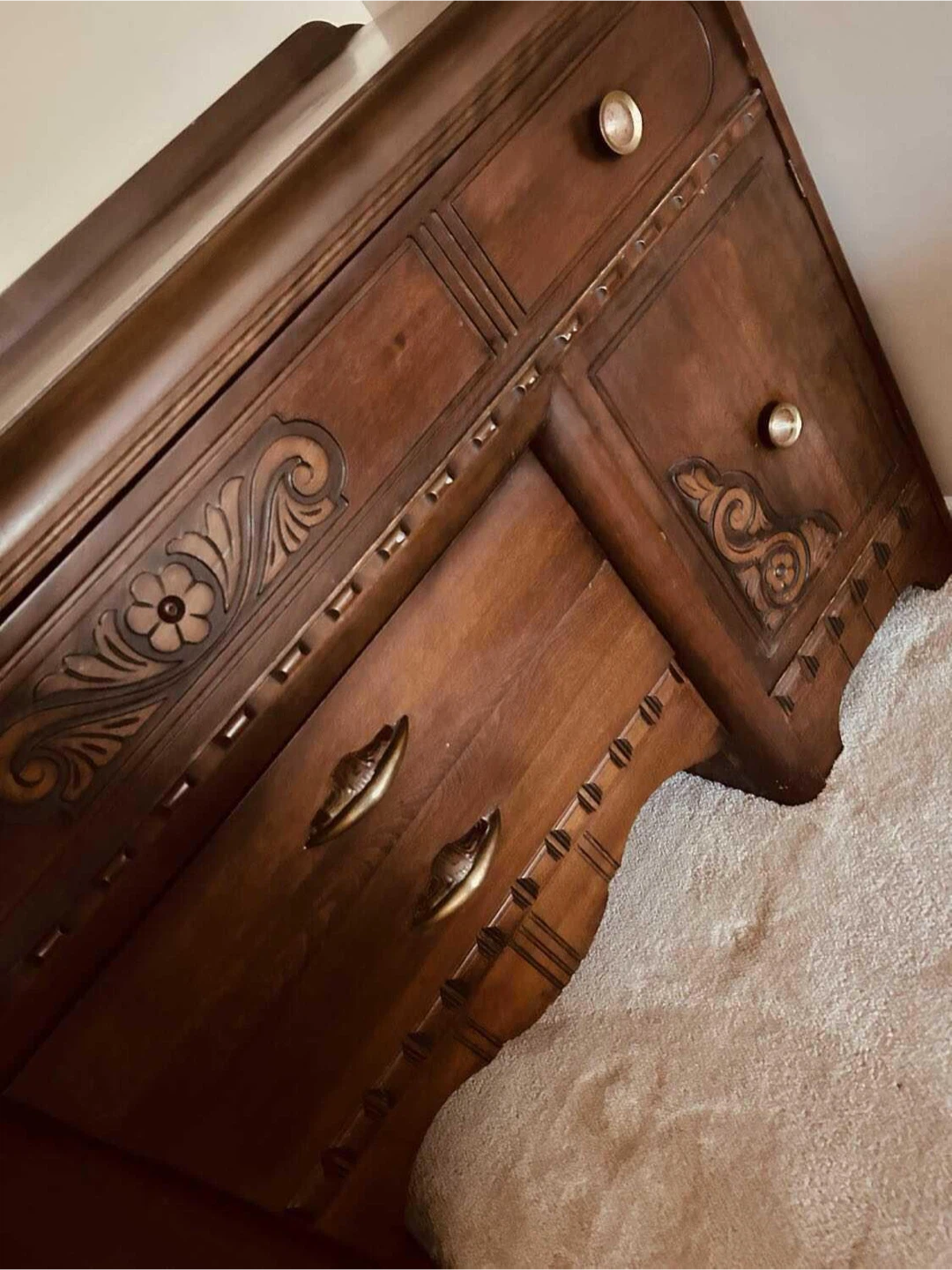 1940s carved solid walnut wood Sideboard Buffet - photo 2