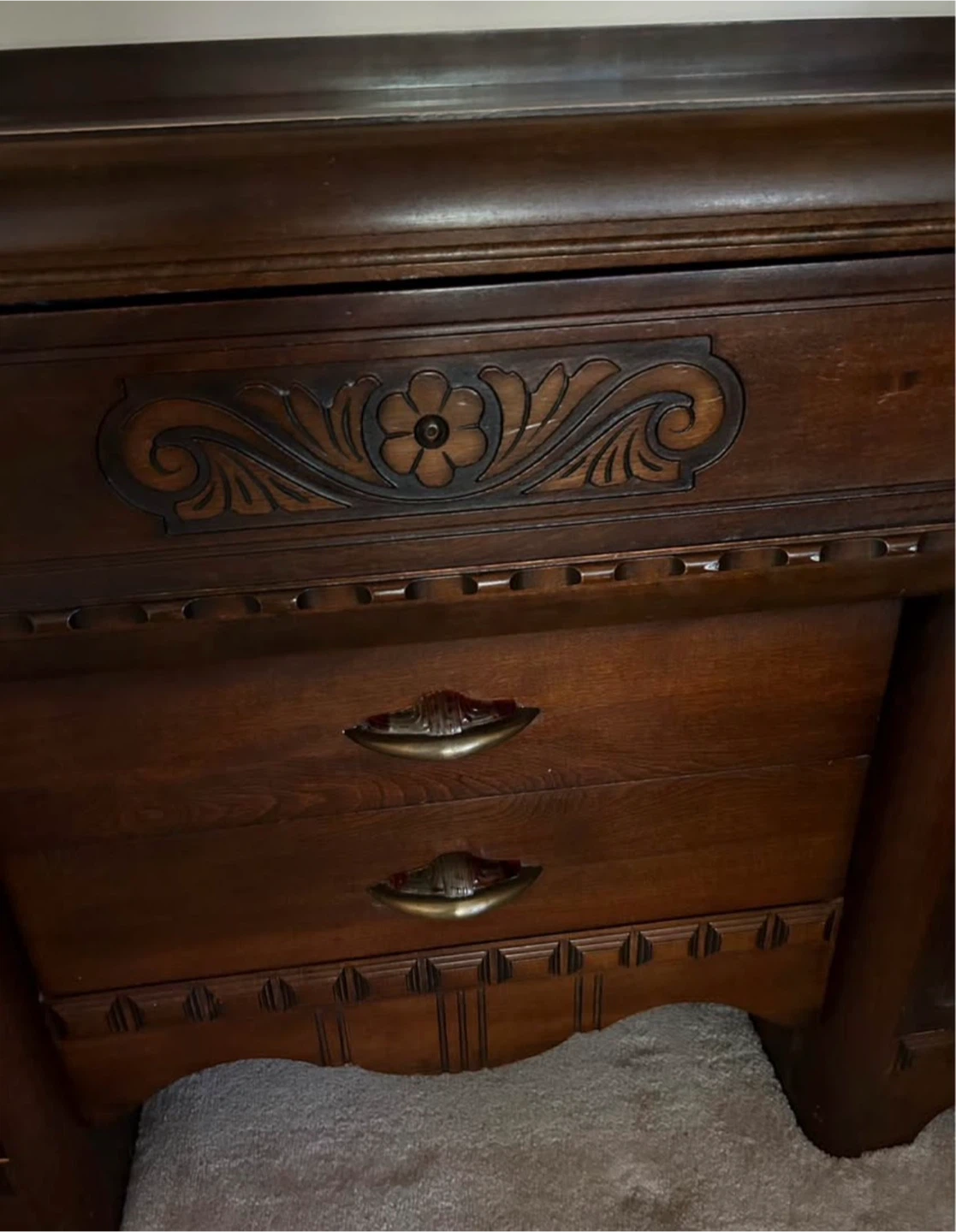 1940s carved solid walnut wood Sideboard Buffet - photo 4