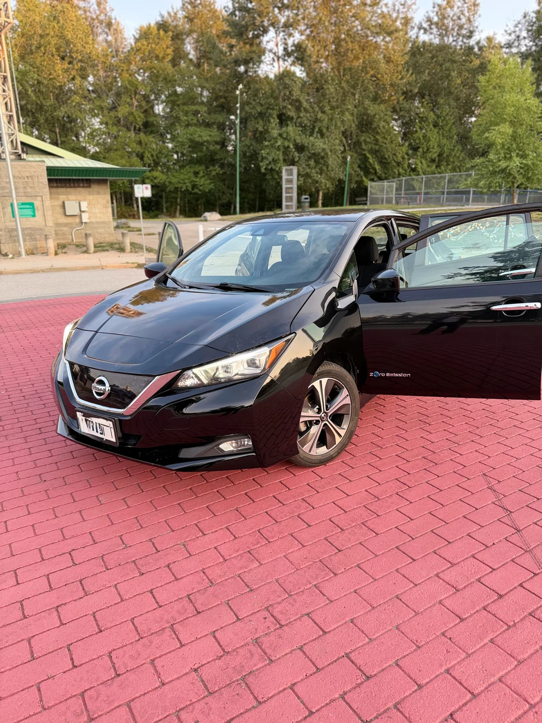 2019 Nissan Leaf Electric- 58000 KM - photo 3