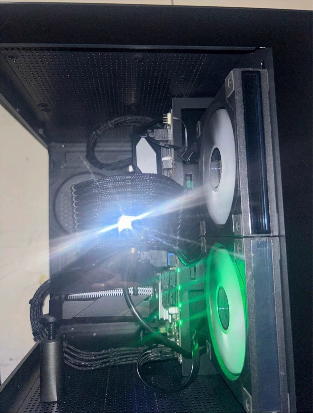 Custom Gaming PC - Gigabyte GeForce GTX
