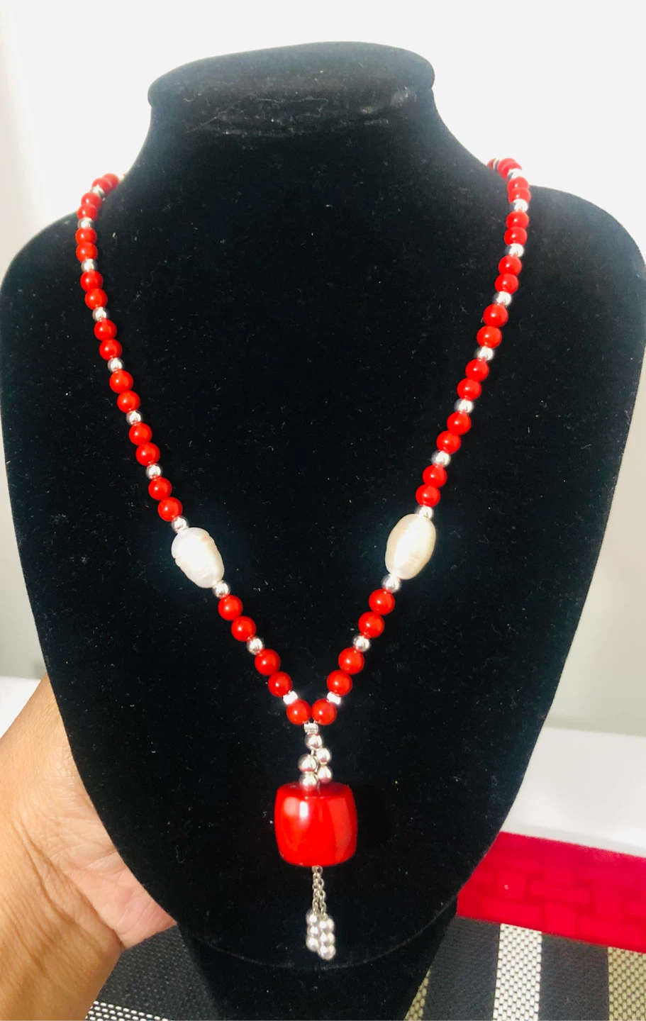 LA-RAZIEL Red Beaded Necklace with Pearls