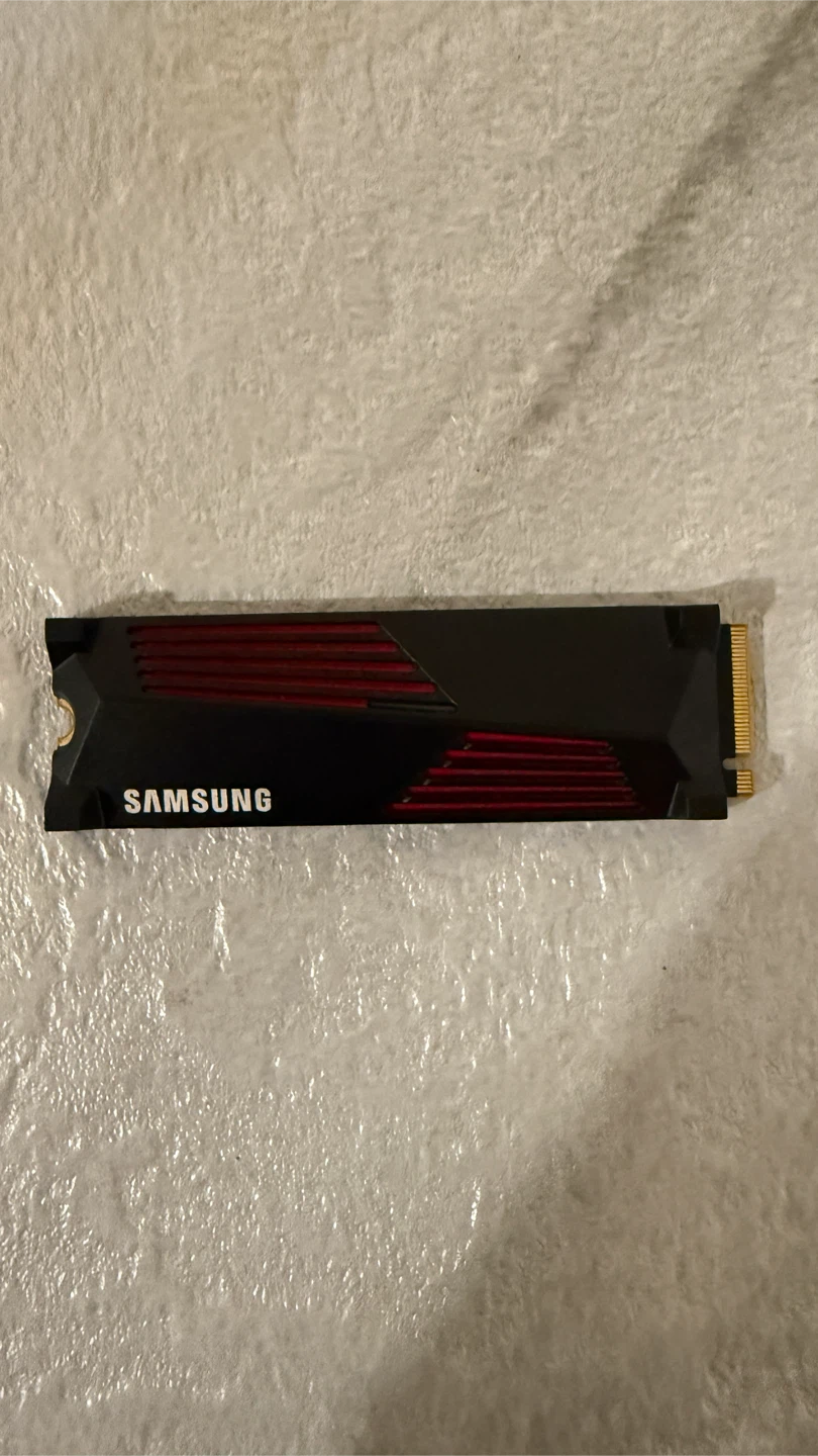 Samsung 990 Pro 2TB M.2 NVMe SSD with Heatsink
