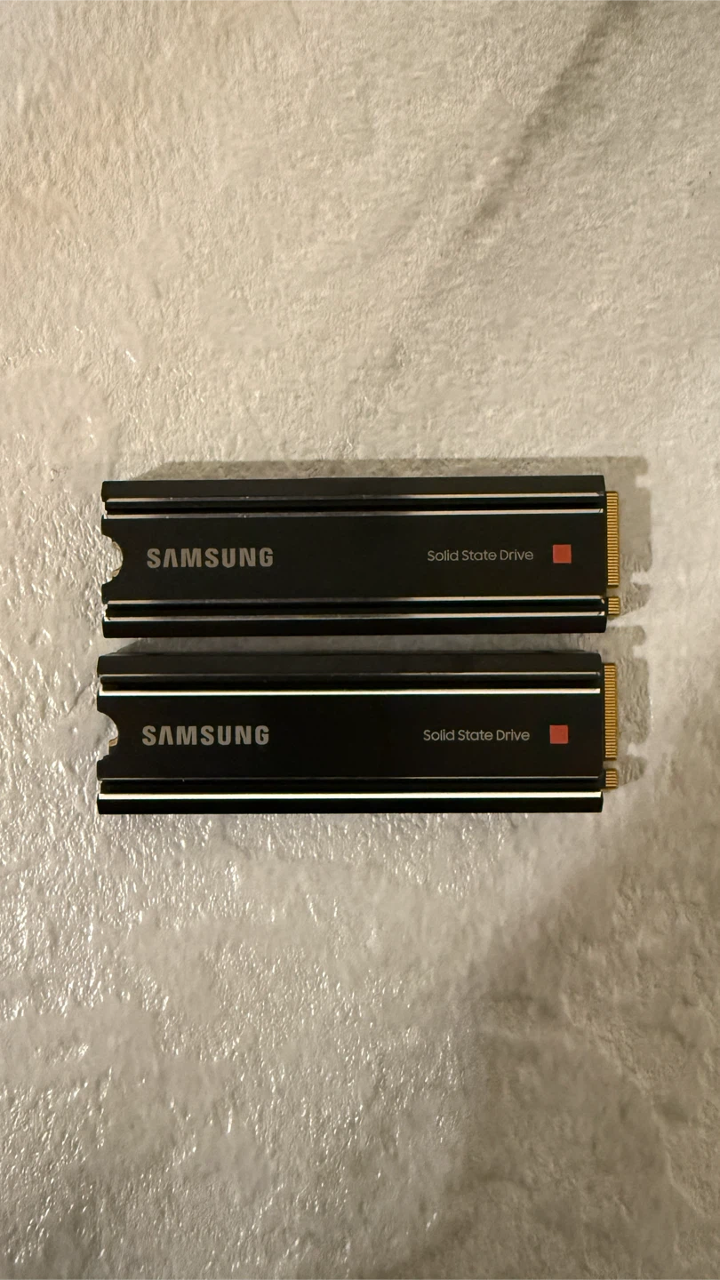 Samsung 980 Pro 2TB M.2 NVMe SSD with Heatsink