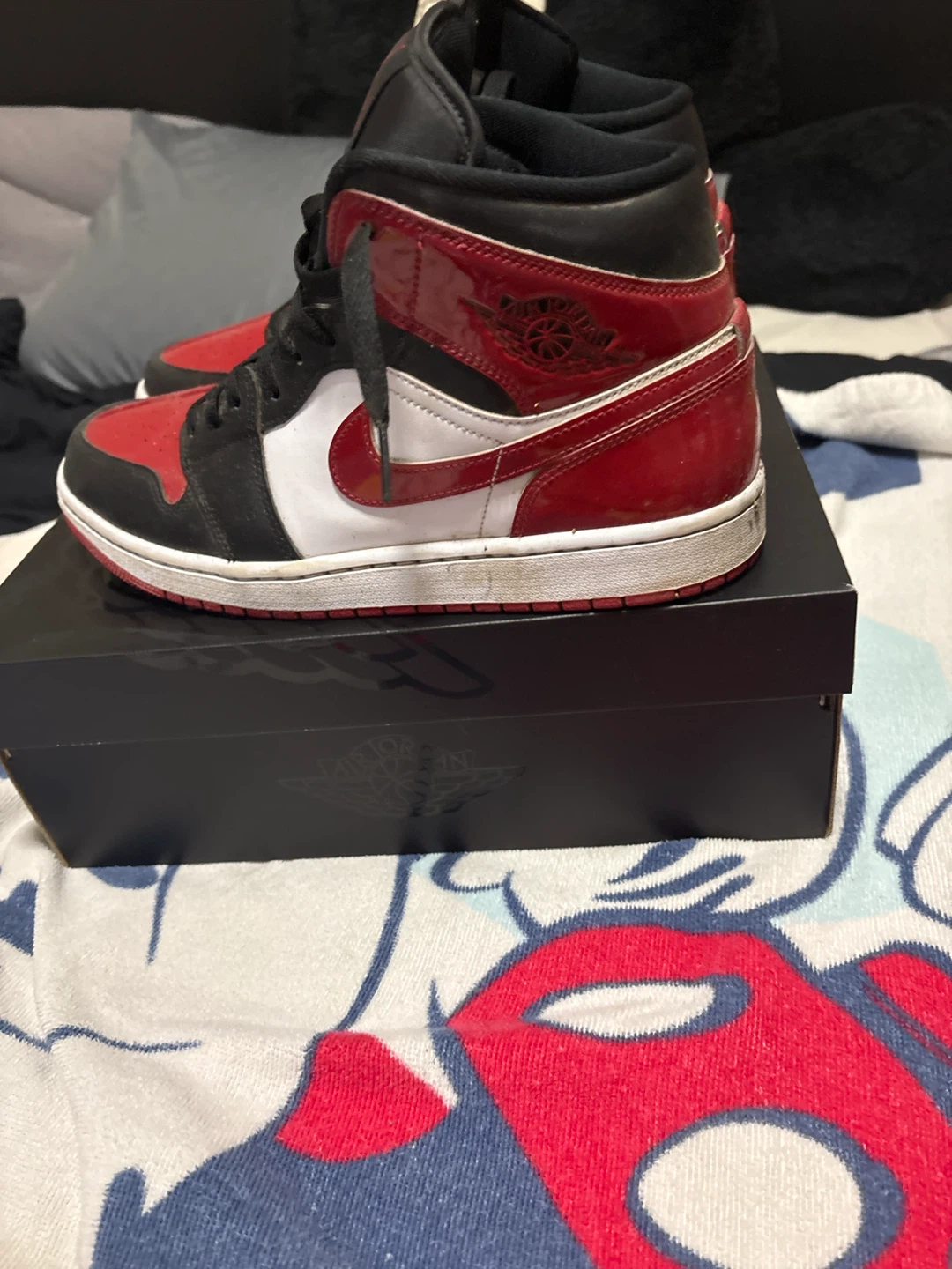 Air Jordan 1 Mid Red Black White Men's Sneakers - photo 2