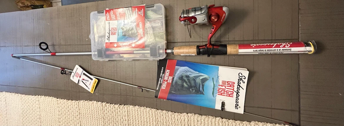 Shakespeare Catch Fish Spinning Rod and Reel Combo - photo 2