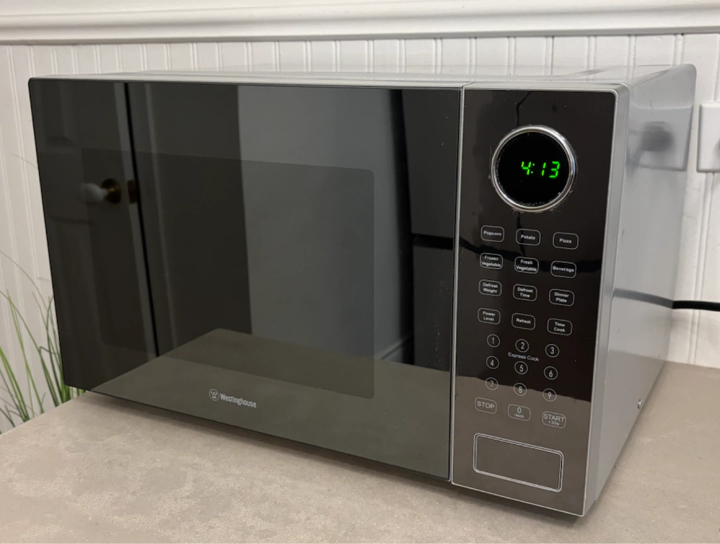 Westinghouse Microwave Oven