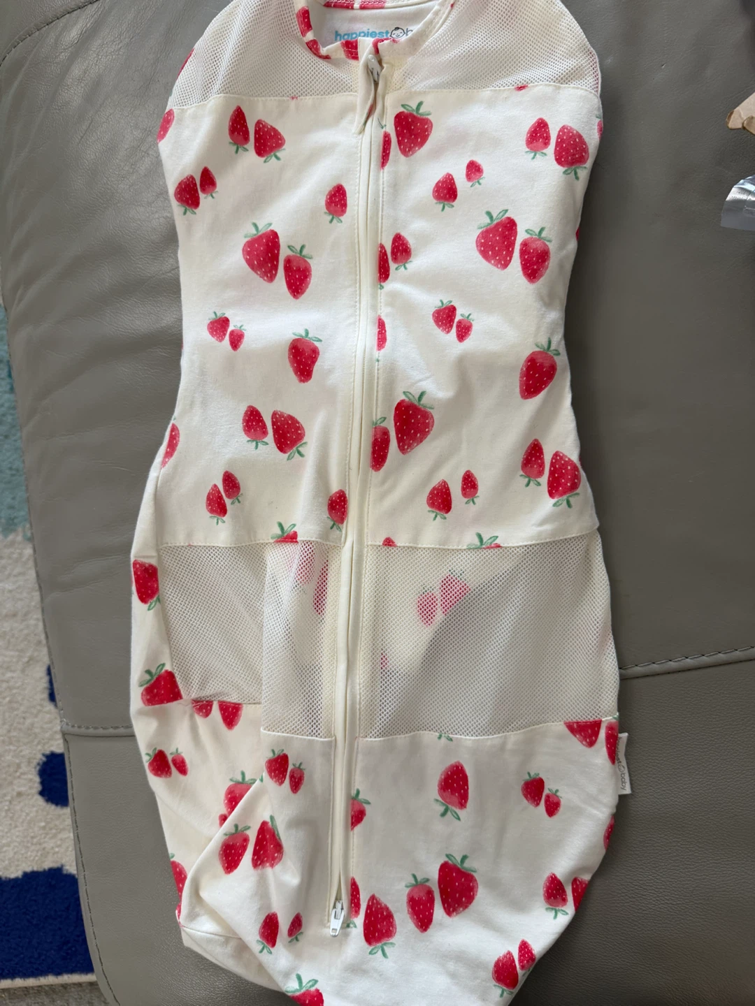 Happiest Baby SleepSack Swaddle L/G - Ivory Strawberries - photo 5