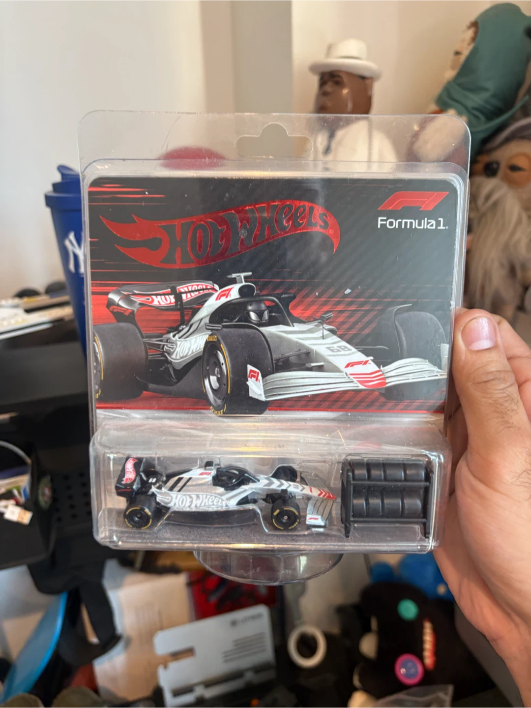 Hot Wheels Formula 1 F1 Car Collector Edition - photo 2
