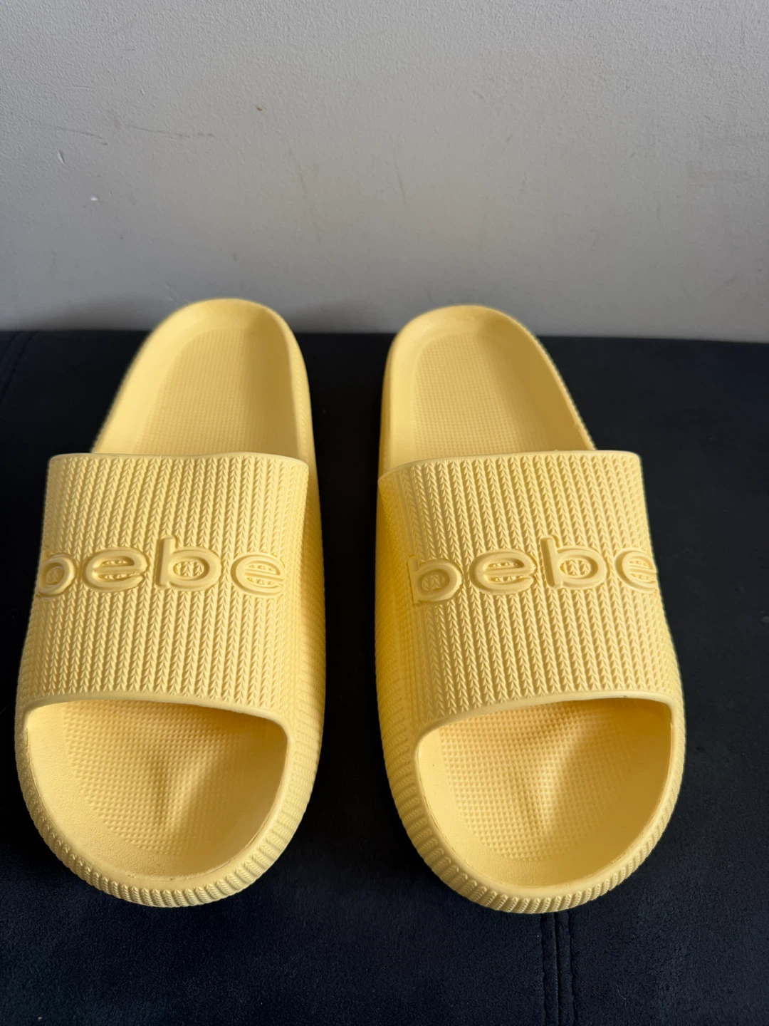Women’s Slides/slippers
