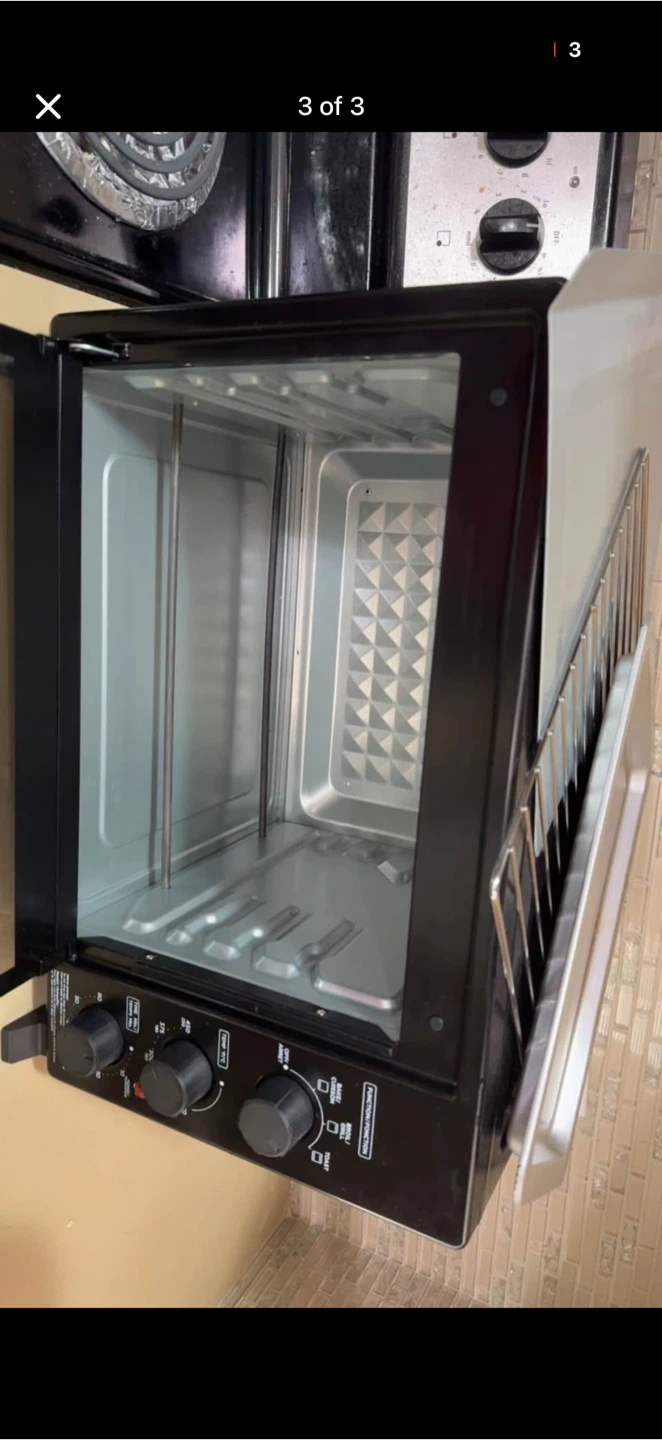 Black Toaster Oven with Baking Tray and Wire Rack